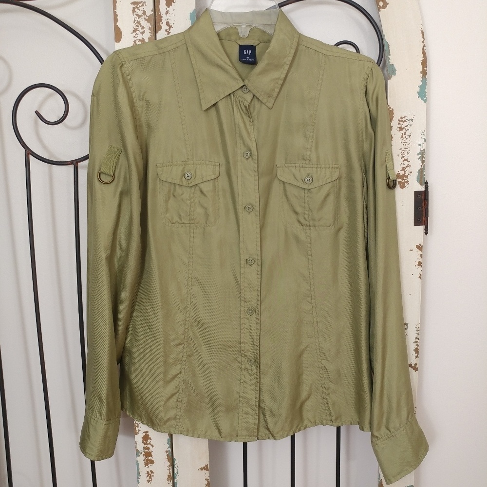 GAP silk olive green button-down shirt medium